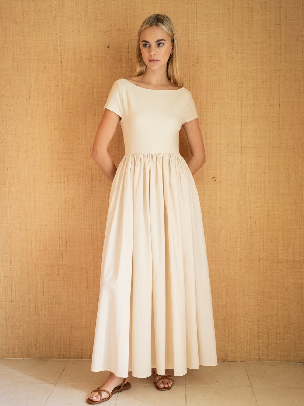 La Maregold - The Susie Dress - Pearled Ivory Size Small - Like New